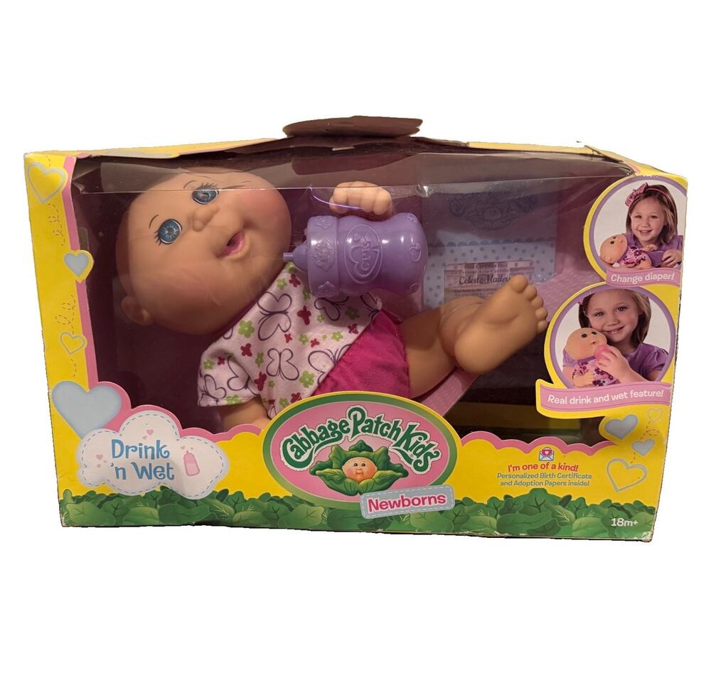 Cabbage Patch Kids Newborns Drink 'n Wet Girl Doll w/ Bottle Outfit In Box